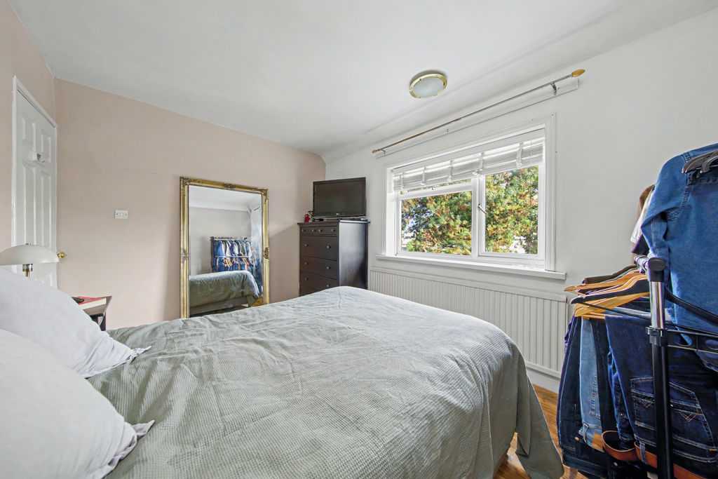 Birkin Avenue New Tupton